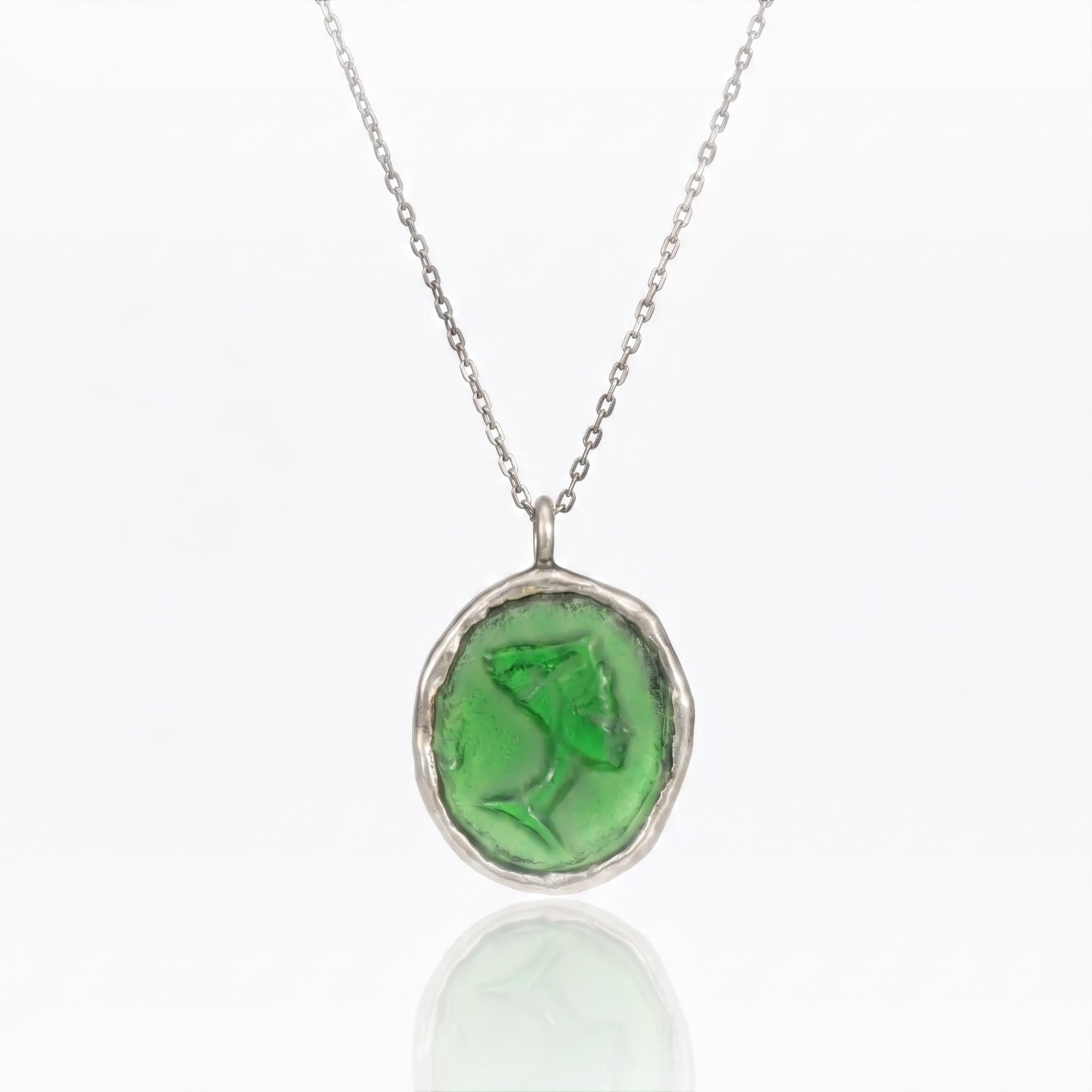 Regna Necklace
