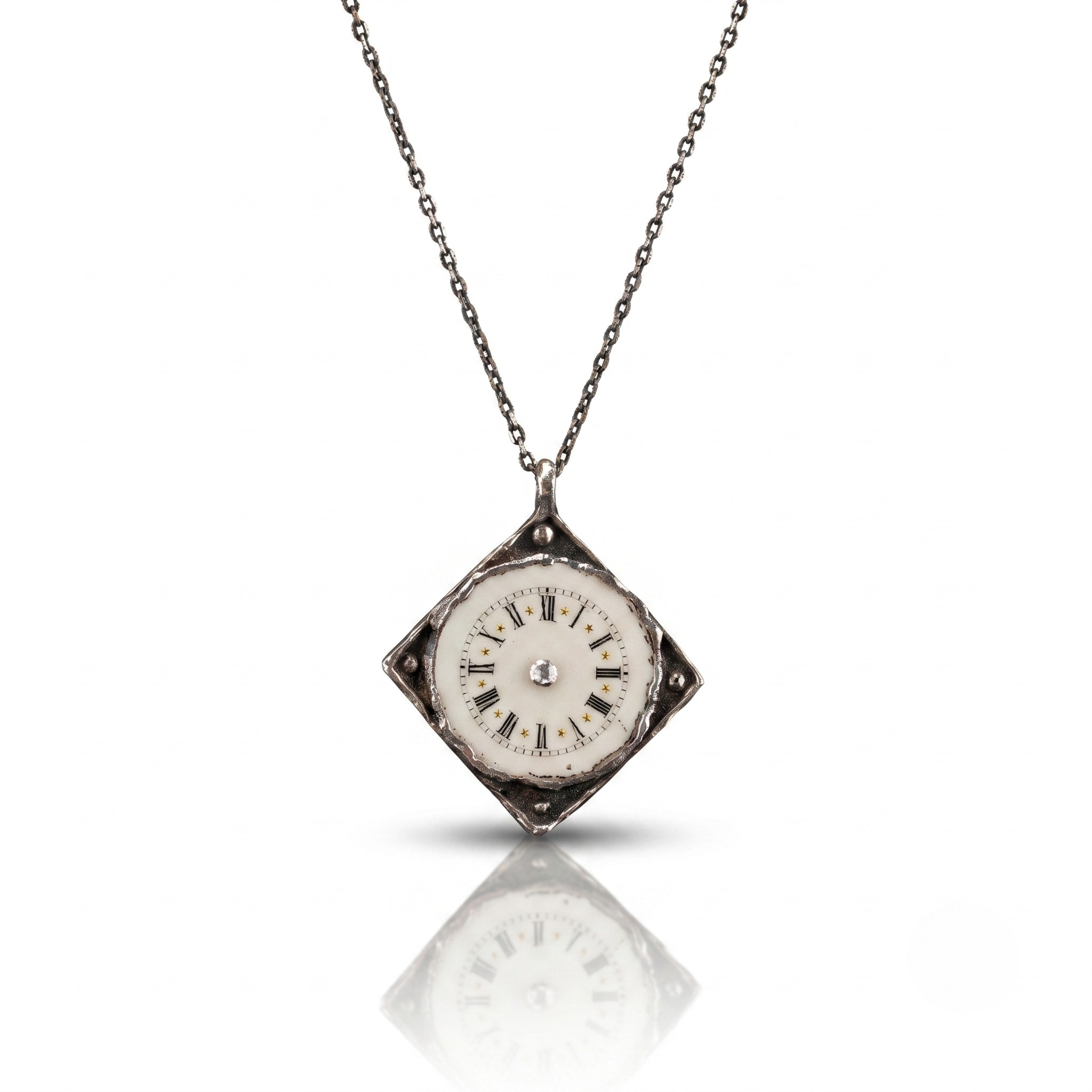 Kairos Necklace