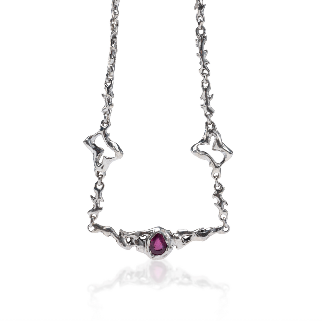 Vena Necklace