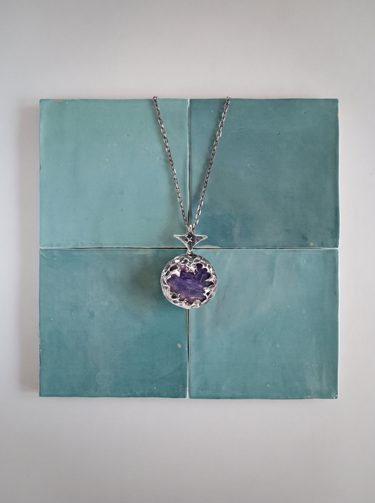Umbra Necklace