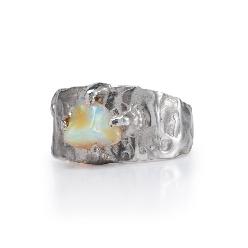 Pyralis Ring